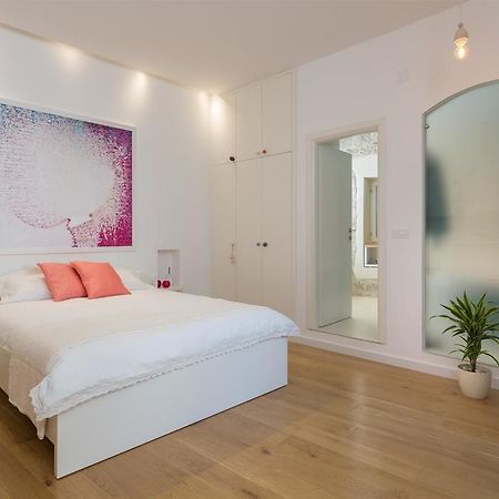 That Place Studio Apartment Trogir Eksteriør billede