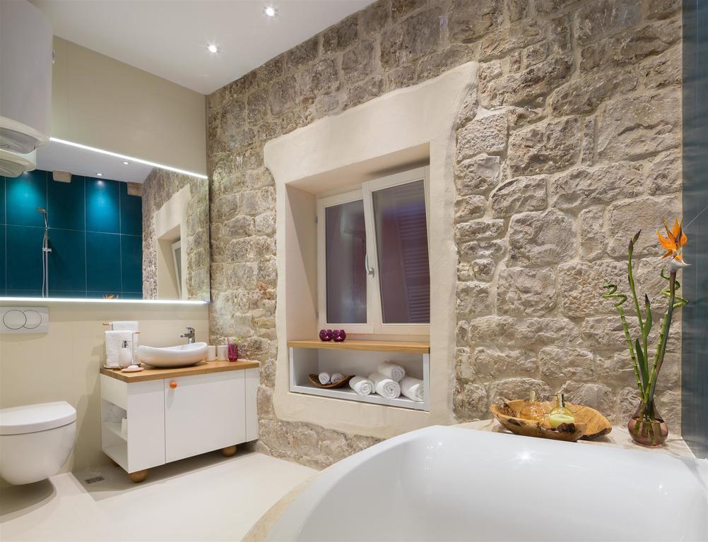 That Place Studio Apartment Trogir Eksteriør billede